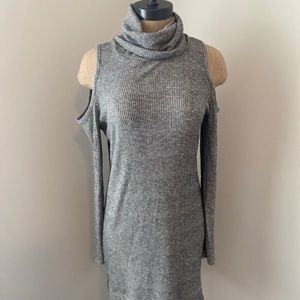 Mock Neck Ribbed Dress (brand new)